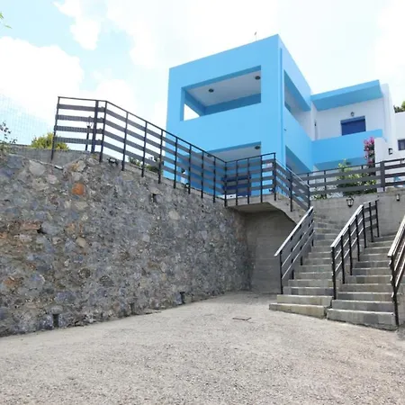 Alexandra And Francesca *