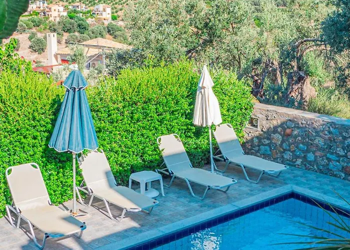 Alexandra And Francesca Ретимно