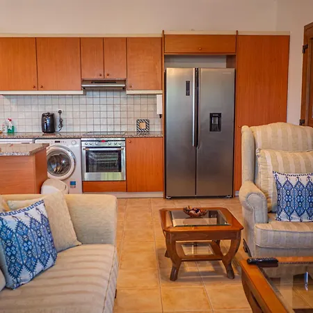 Alexandra And Francesca