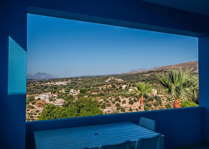 Alexandra And Francesca Villa *